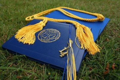 Graduating with one of the best physical therapy majors will prepare you to become a physical therapist.