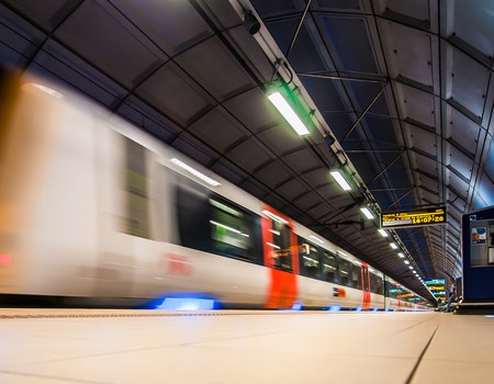 It is possible to become a subway or streetcar operator with only a high school diploma
