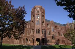 Jodie Foster Yale University Contact The Silence of the Lambs The Accused Taxi Driver